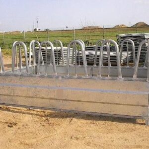 COMEDERO RECTANGULAR 2,75 X 1,50 M.