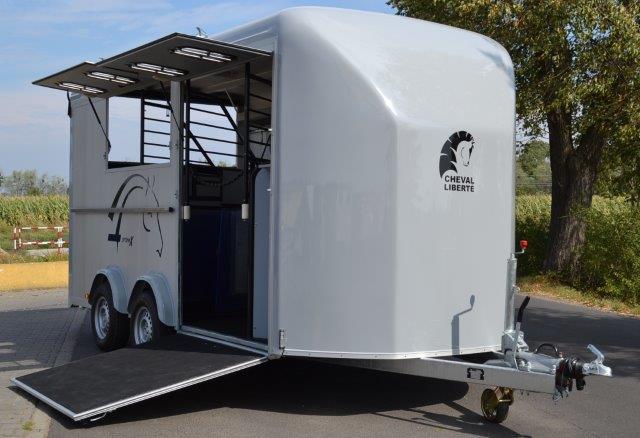 Remolque de 4 caballos VAN Optimax - Suspensión Pullman V2
